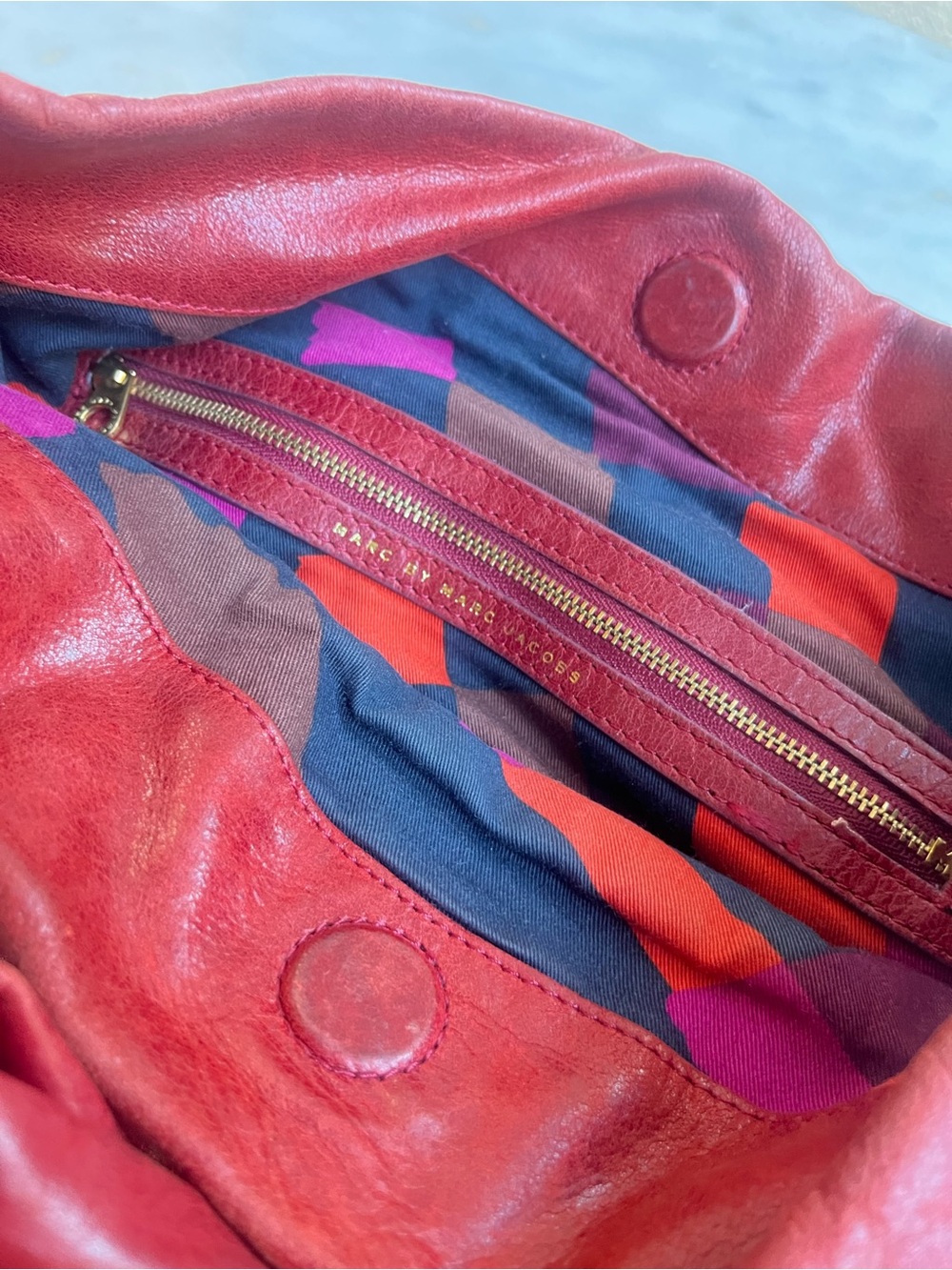 Marc Jacobs red leather hobo - Picture 9 of 13